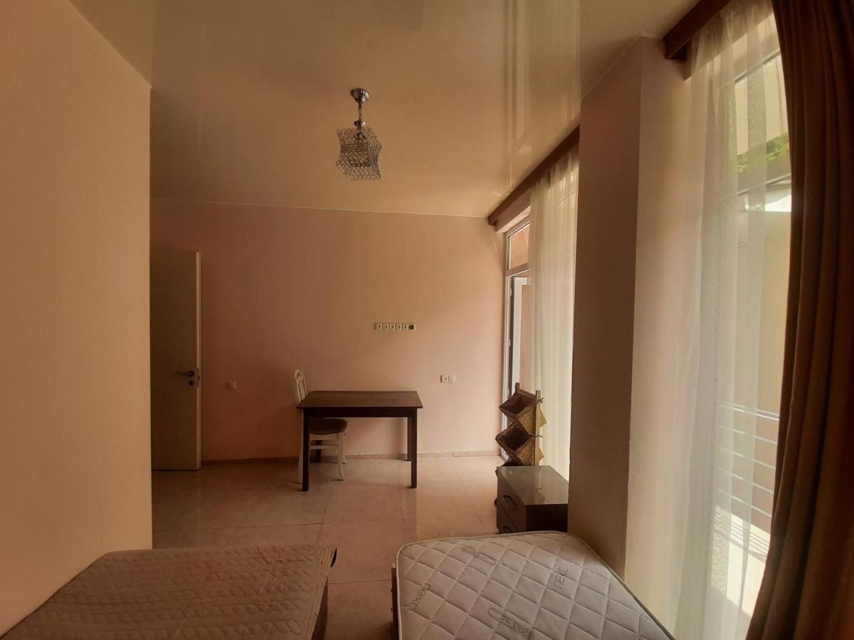 Giorgi Kvariati Hotel Ngoại thất bức ảnh