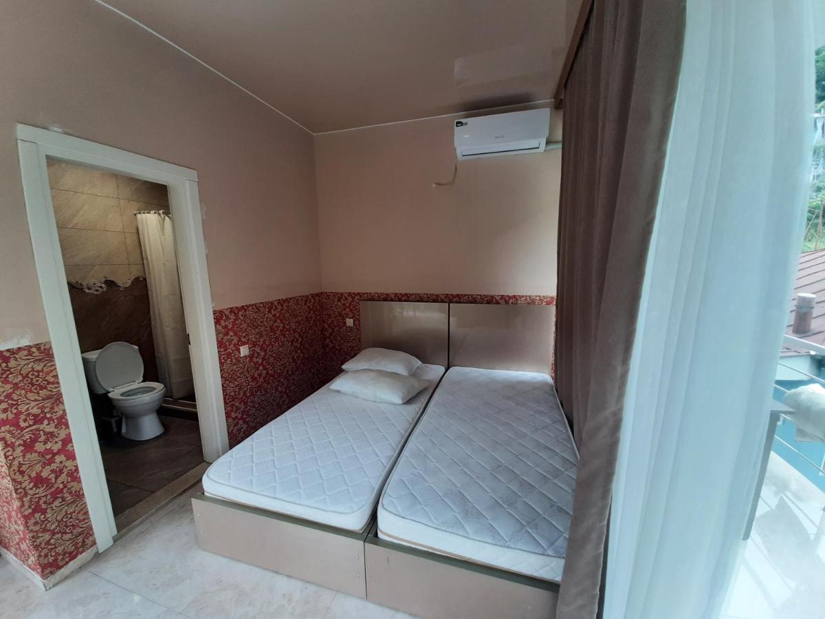 Giorgi Kvariati Hotel Ngoại thất bức ảnh