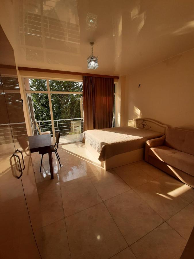 Giorgi Kvariati Hotel Ngoại thất bức ảnh