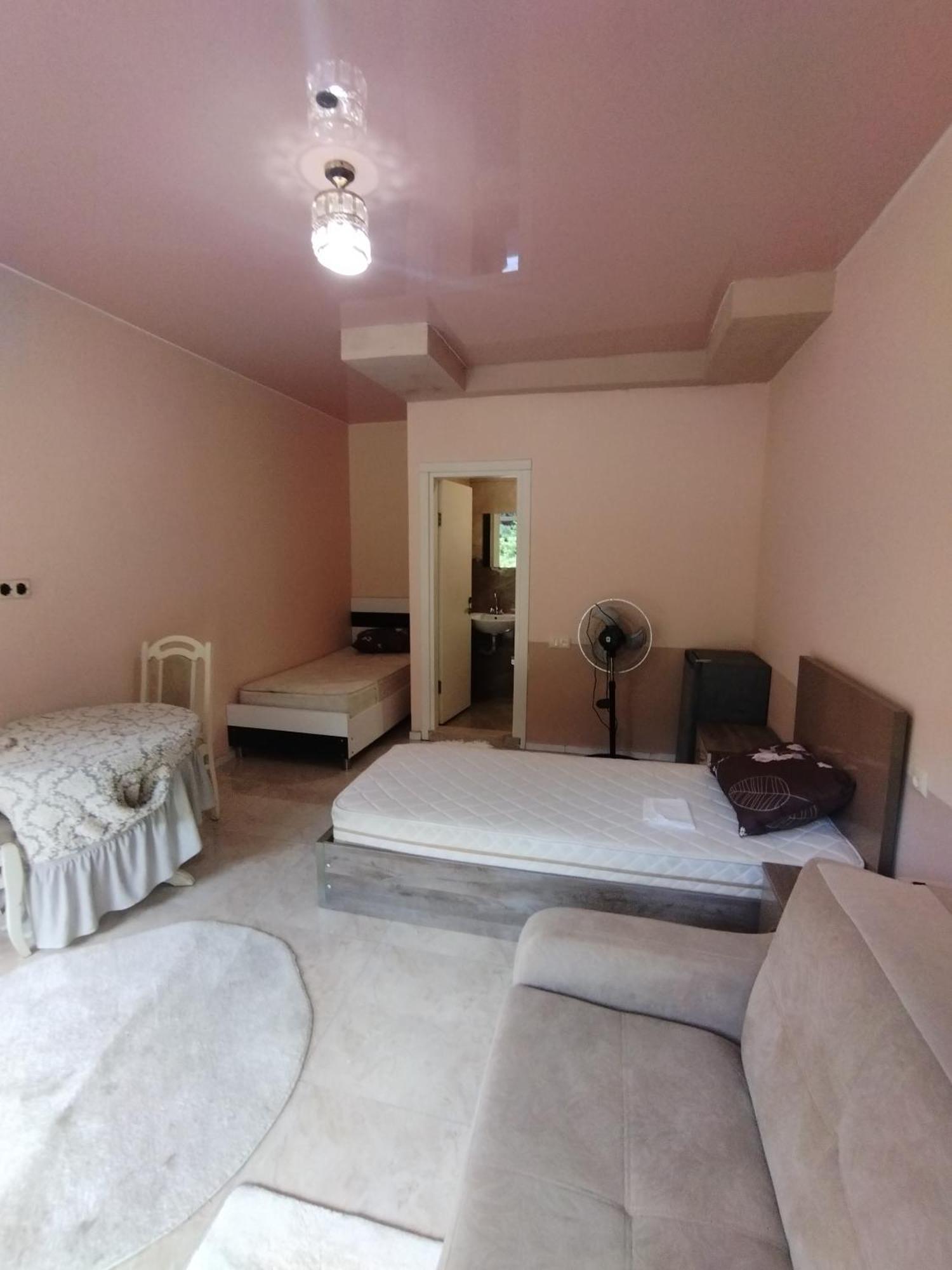 Giorgi Kvariati Hotel Ngoại thất bức ảnh