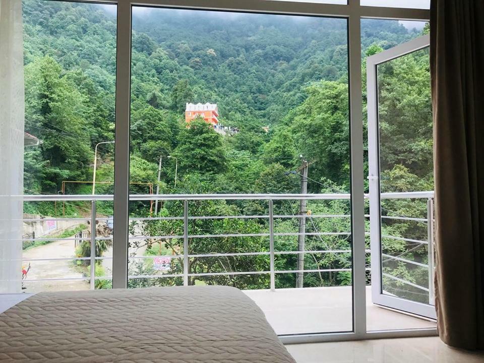 Giorgi Kvariati Hotel Ngoại thất bức ảnh